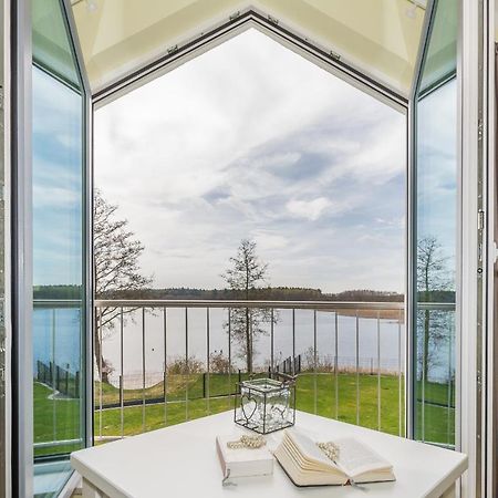 Luxus-See-Domizil Mit Sauna, Kamin Und Boot-130 Qm Fuer 6 Personen Krakow am See Luaran gambar