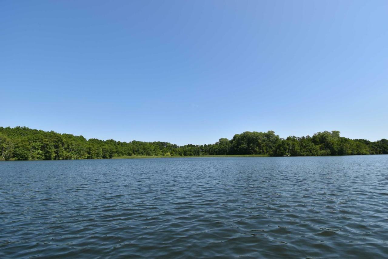 Luxus-See-Domizil Mit Sauna, Kamin Und Boot-130 Qm Fuer 6 Personen Krakow am See Luaran gambar